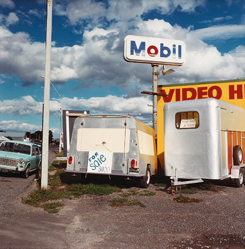 Mary Macpherson,&nbsp;Featherston, 1986, from the series ‘Urban landscapes’
