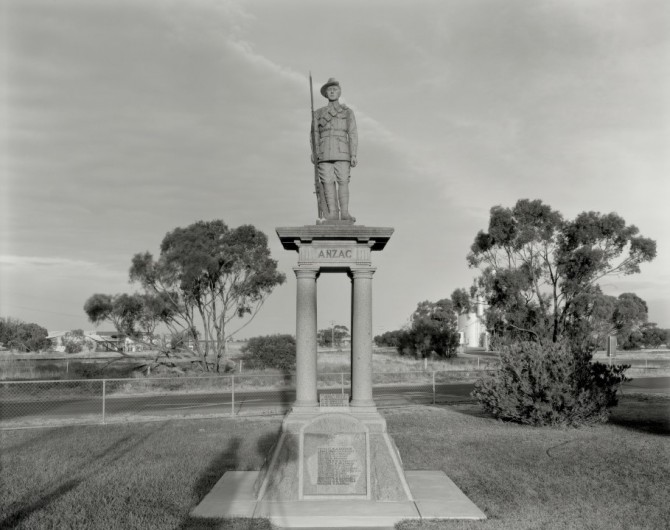 Laurence Aberhart, Berriwillock, Victoria, May 2, 2005, 2005, platinum (courtesy of the artist)