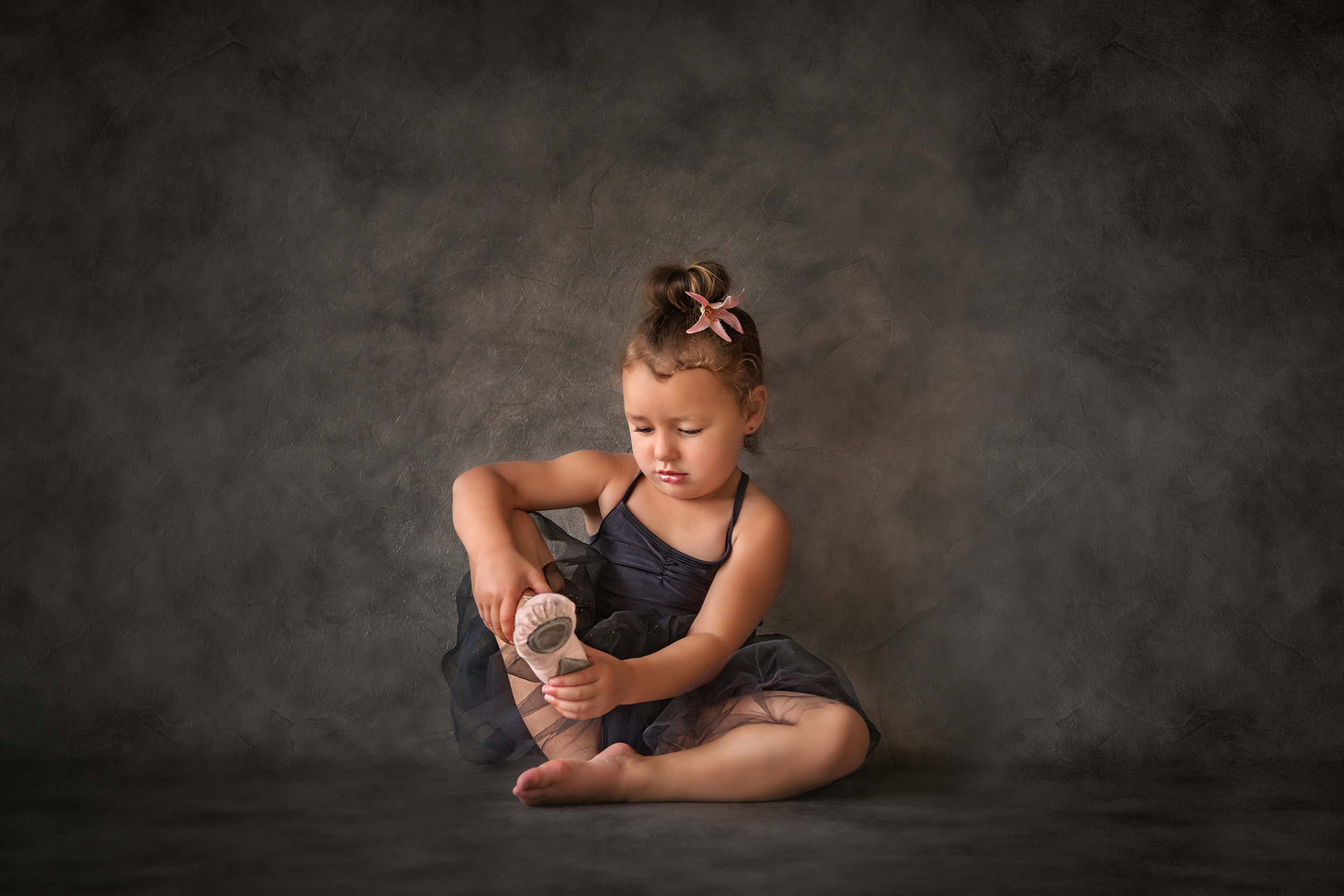Little Ballerina, Helen Wilkin FPSNZ, George Chance Colour Print trophy and PSNZ Gold Medal for Best Colour Print
